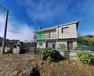 Exterior view of House or chalet for sale in Xunqueira de Ambía  with Heating, Private garden and Storage room