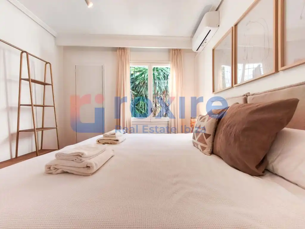 Dormitori de Casa o xalet en venda en Eivissa amb Aire condicionat, Jardí privat i Terrassa