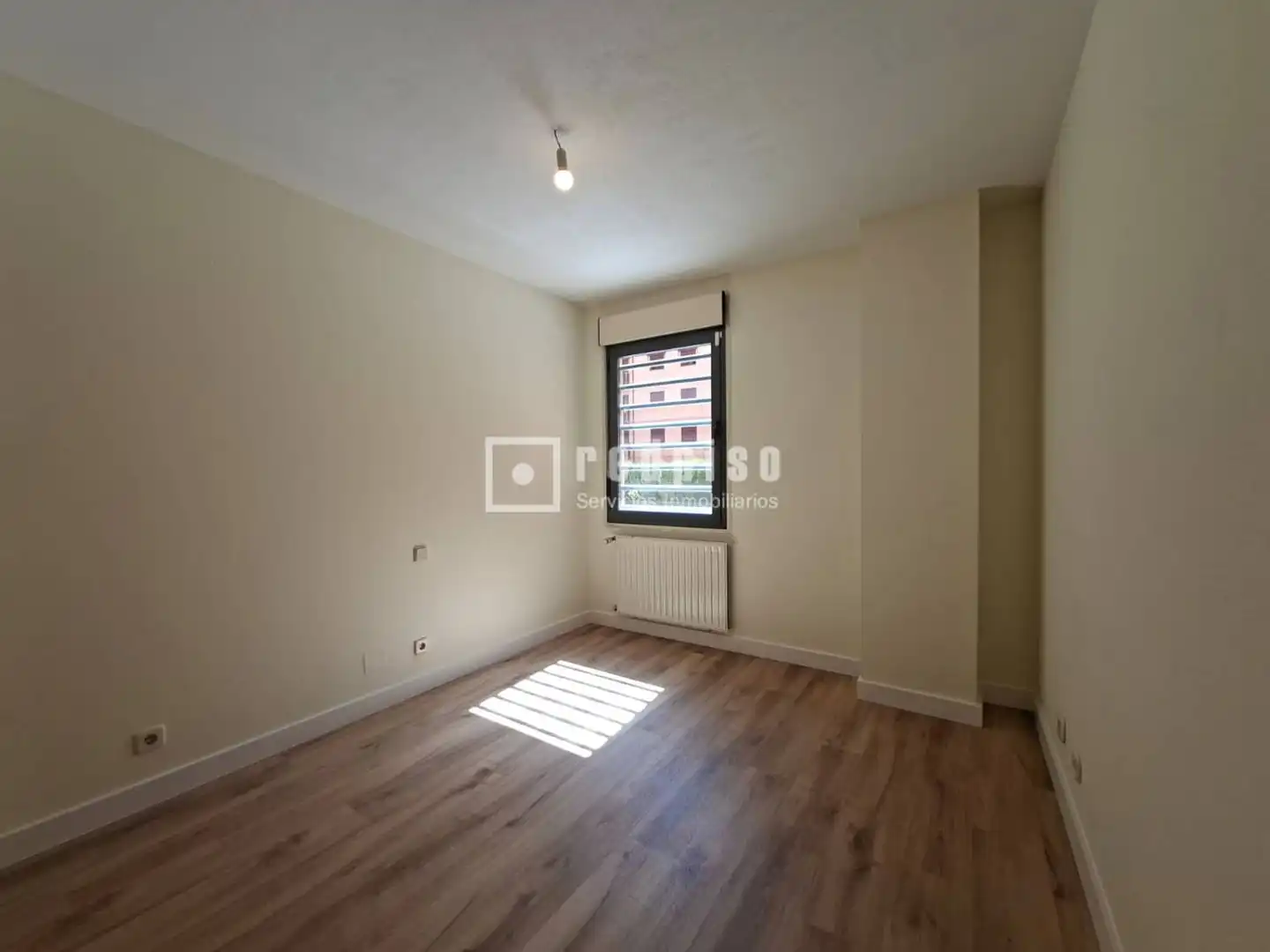 Bedroom of Flat for sale in Madrid  with Heating and Storage room
