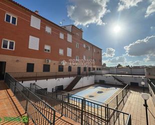 Exterior view of Flat for sale in Cabezamesada  with Air Conditioner, Heating and Private garden