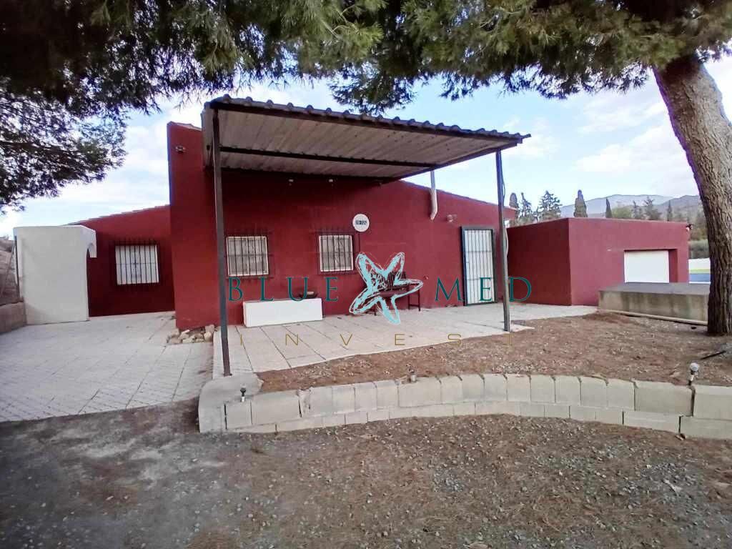 Exterior view of House or chalet for sale in Alhama de Murcia  with Heating, Terrace and Swimming Pool