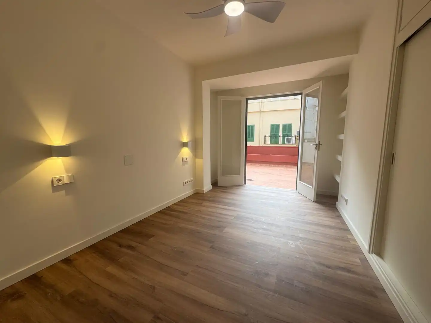 Habitación de Piso de alquiler en  Palma de Mallorca con Aire acondicionado y Terraza
