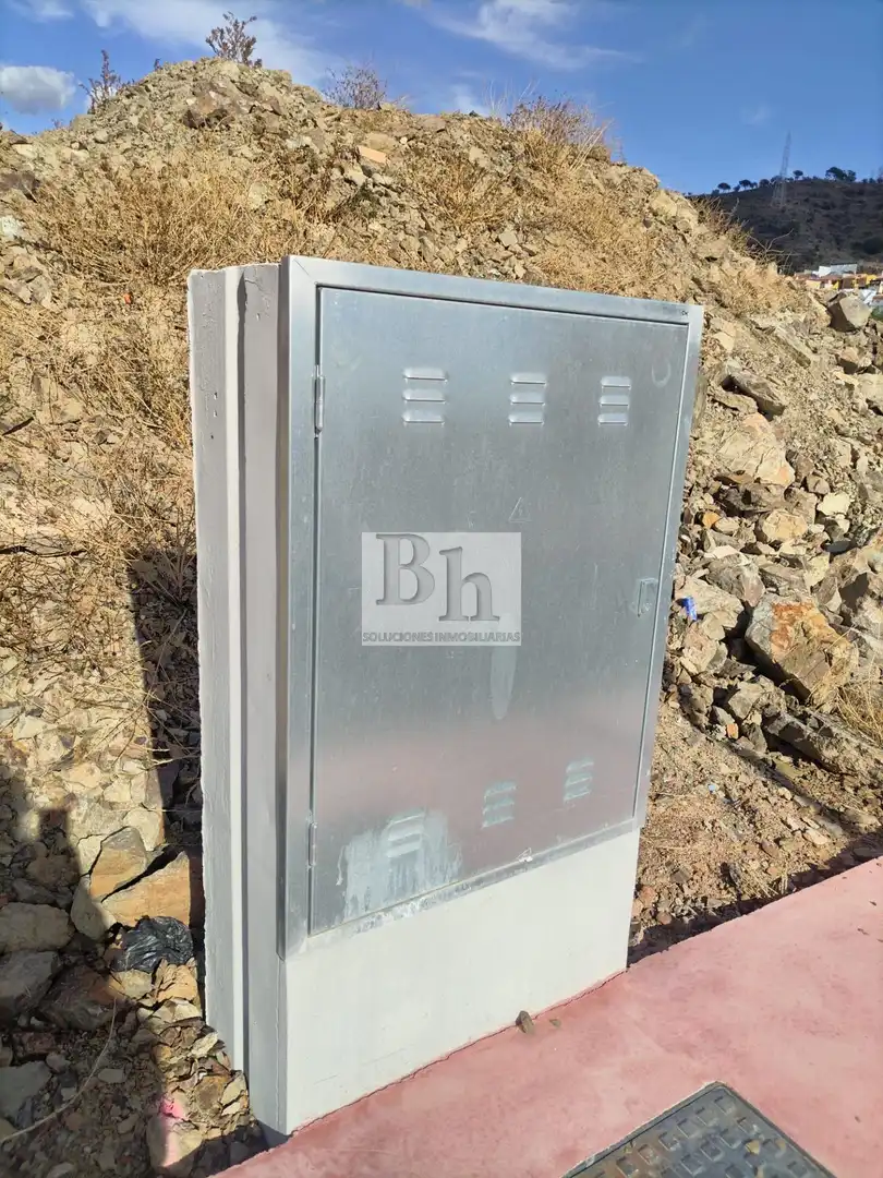 Vista exterior de Casa adosada en venta en Málaga con Jardín privado