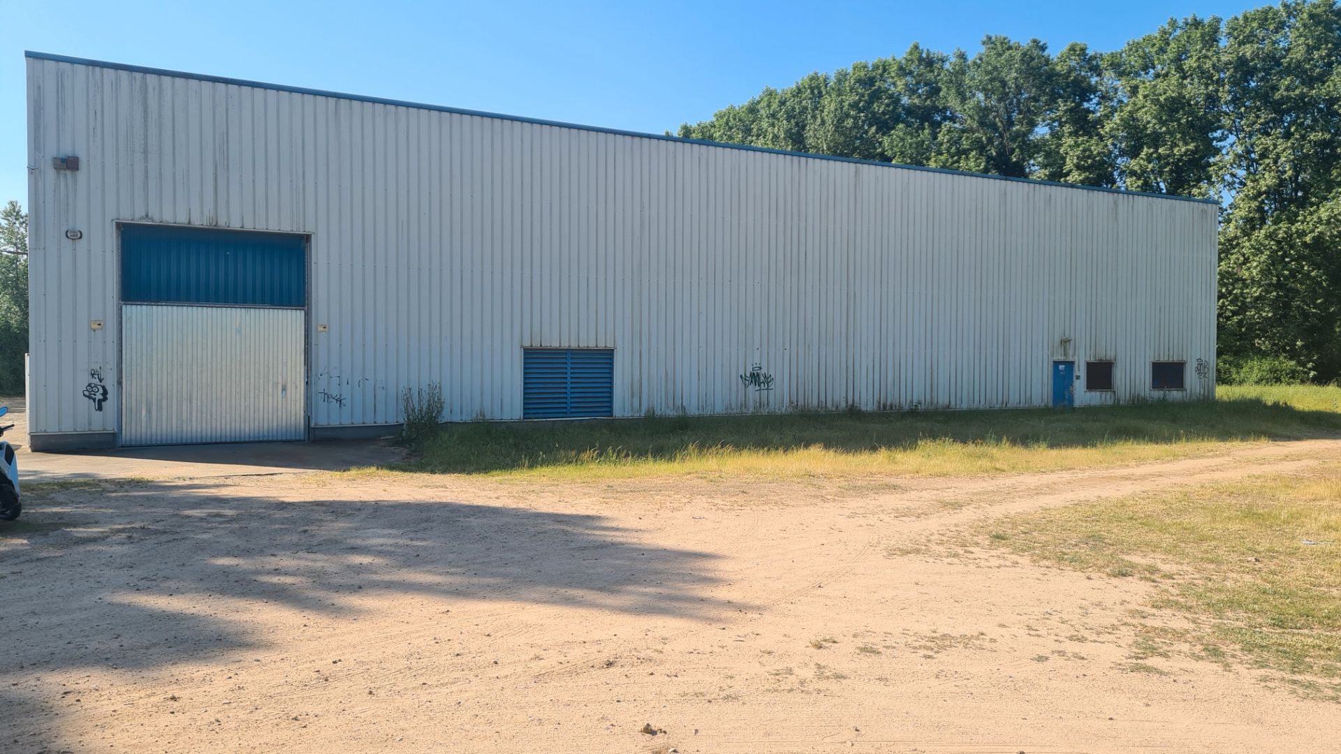 Vista exterior de Nau industrial de lloguer en Santa Coloma de Farners