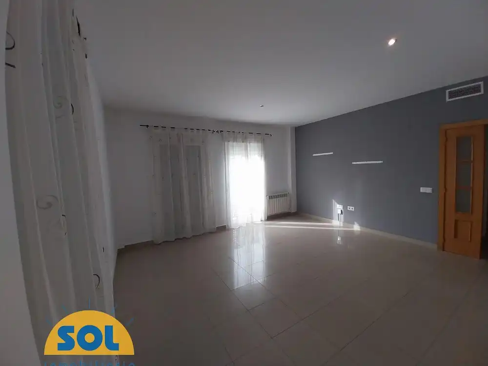 Piso con terraza en venta en Calle Luzón 60, imagen 4