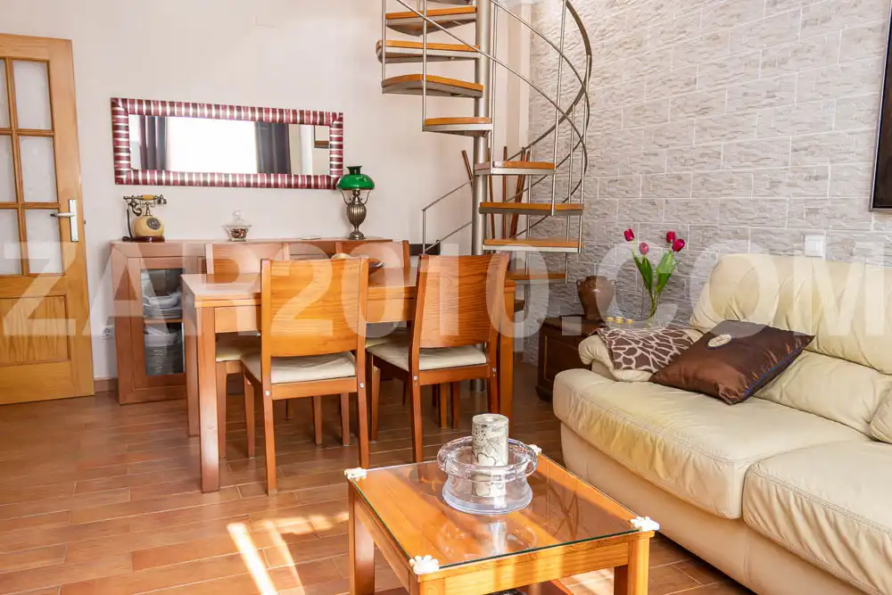 Sala de estar de Ático en venta en Garrucha con Aire acondicionado, Calefacción y Terraza