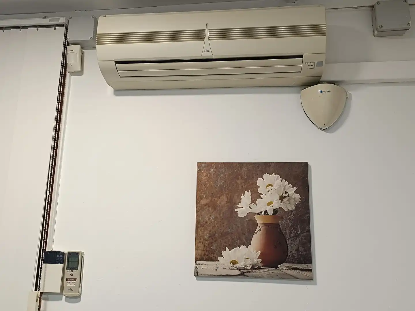 Dormitori de Oficina de lloguer en Tarragona amb Aire condicionat, Calefacció i Terrassa