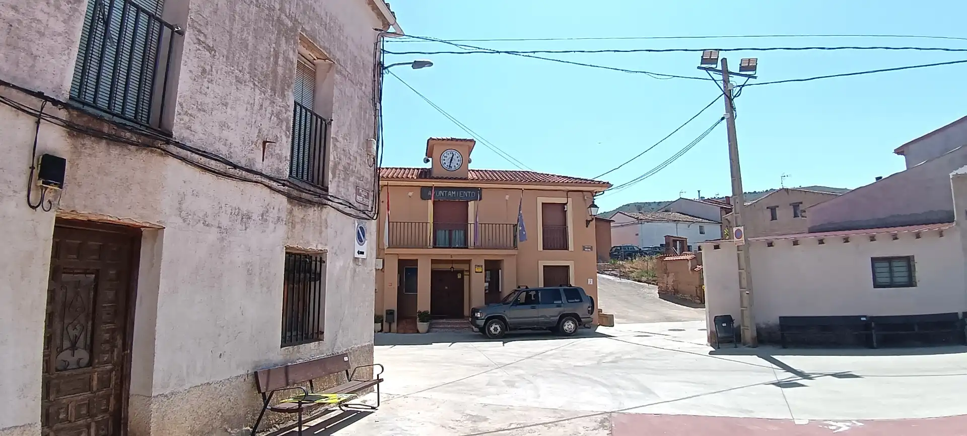 Vista exterior de Casa o xalet en venda en Valdearenas amb Balcó