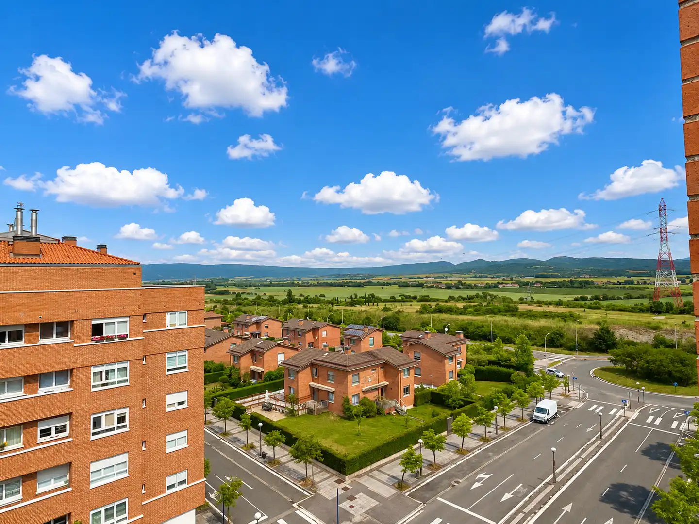 Vista exterior de Ático en venta en Vitoria - Gasteiz con Calefacción, Parquet y Terraza