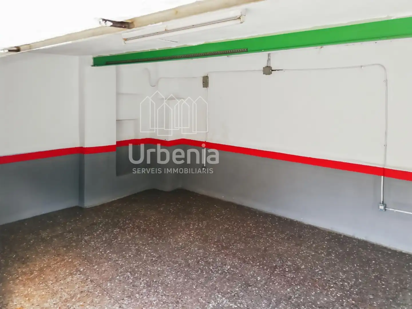 Parking de Casa o chalet en venta en Premià de Dalt con Aire acondicionado, Calefacción y Terraza