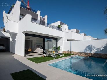 Chalet con piscina en venta en Santiago de la Ribera
