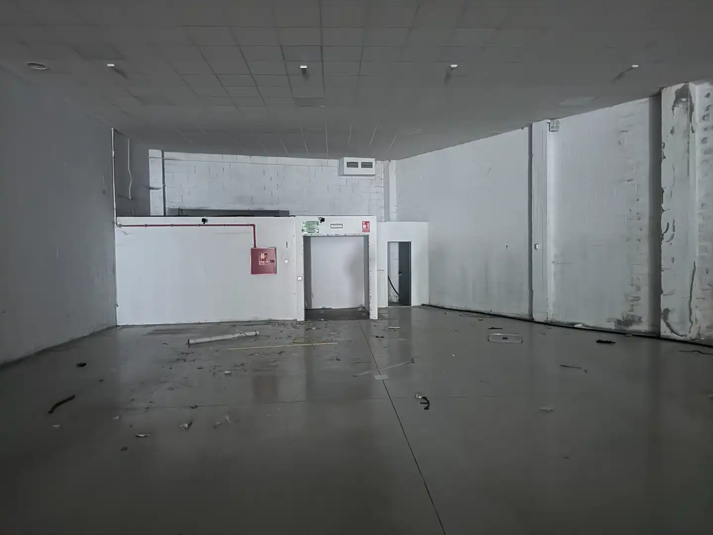 Industrial buildings for rent in Teo