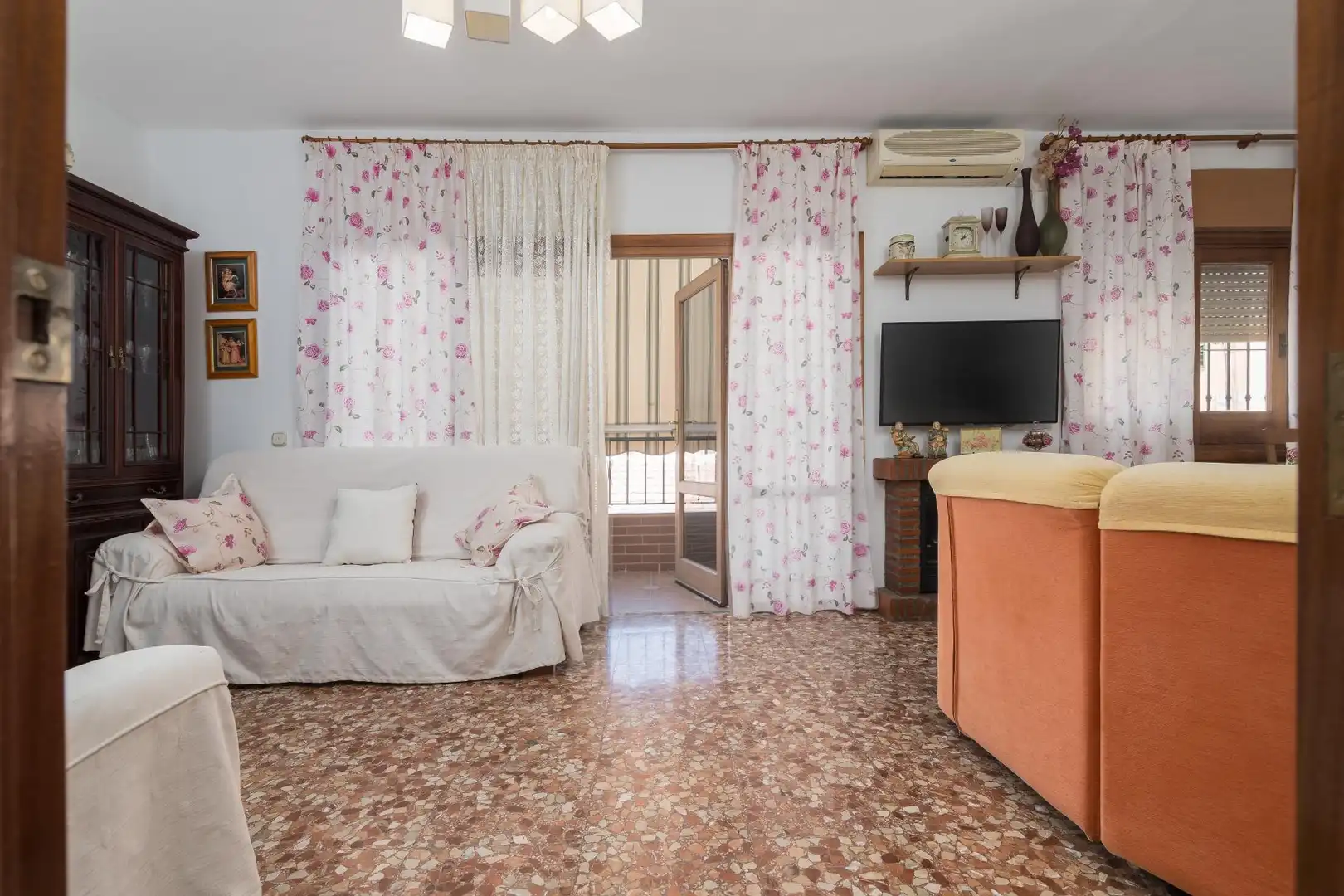 Casa adosada en venta en El Tejar - Hacienda Bizcochero