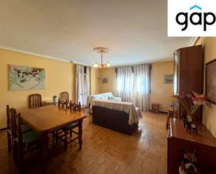 Living room of Flat for sale in Cuenca Capital  with Heating, Terrace and Storage room