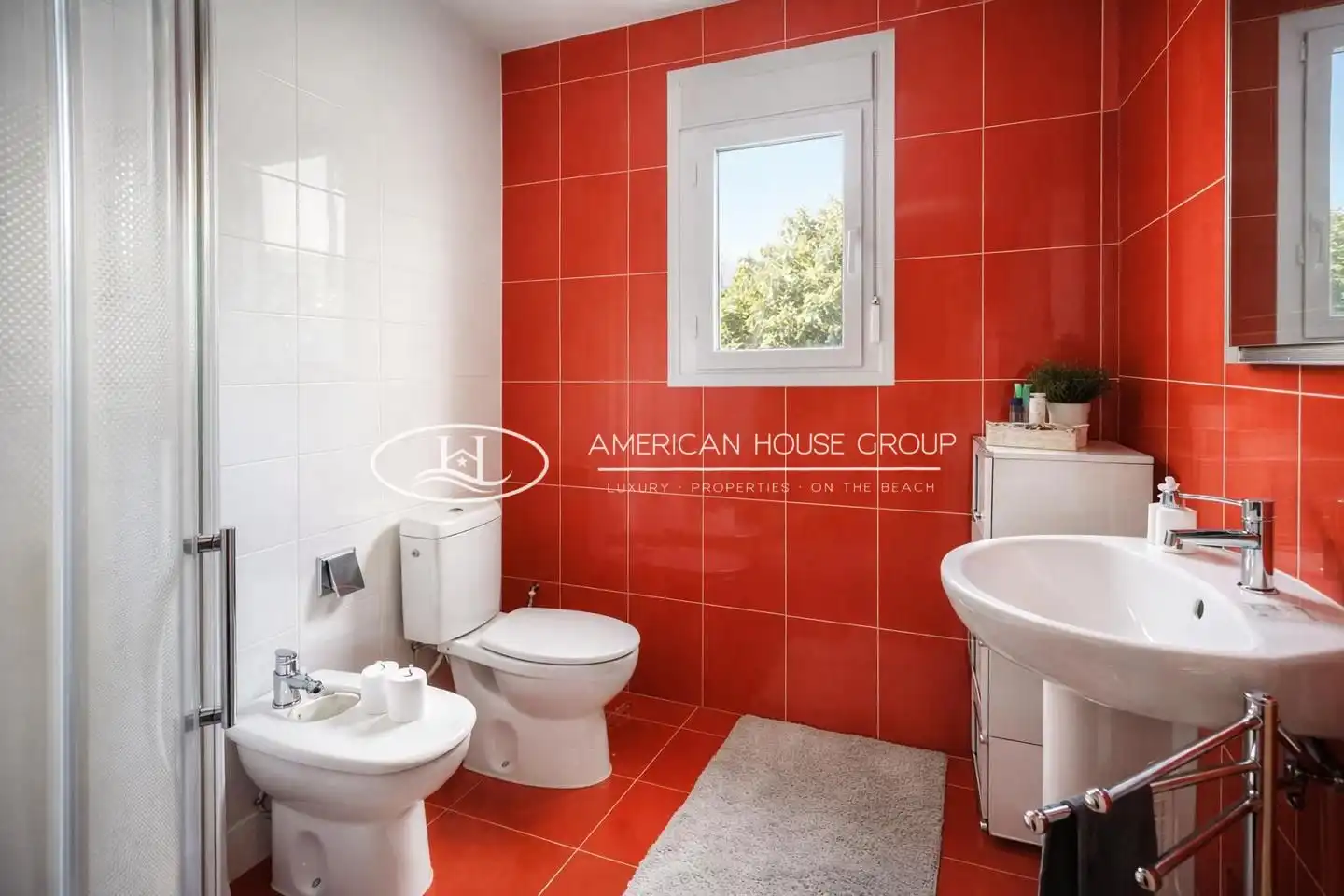 Bathroom of Houses for sale in Chiclana de la Frontera  with Air Conditioner and Private garden