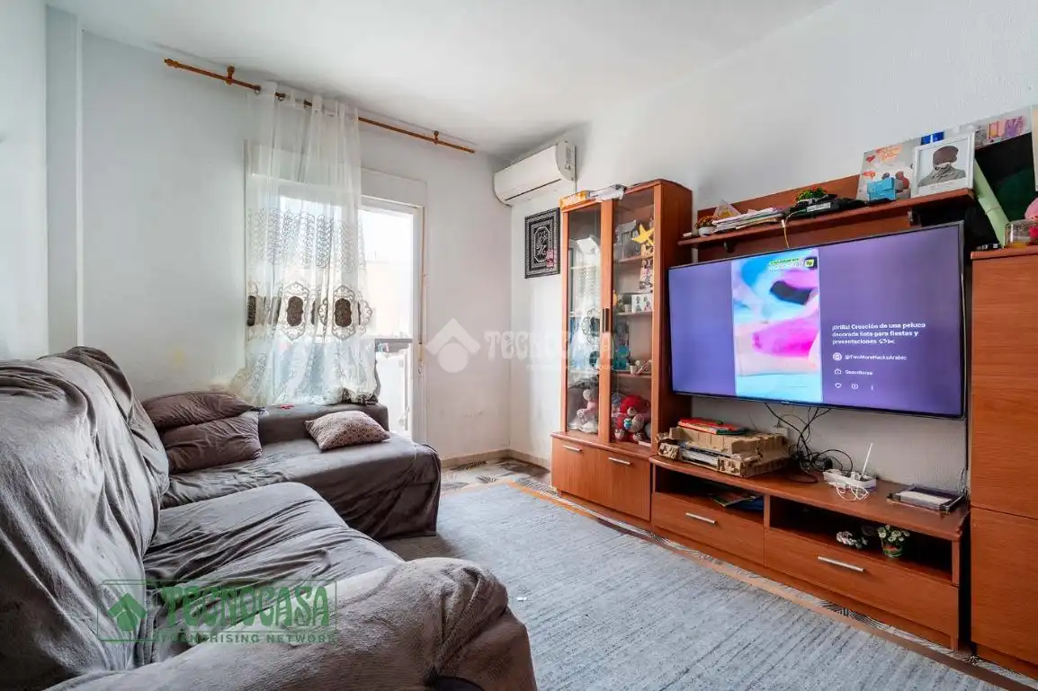Sala de estar de Piso en venta en El Ejido con Balcón