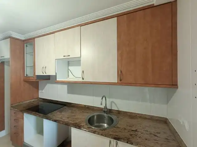 Kitchen of Flat for sale in Vigo   with Heating, Storage room and Balcony