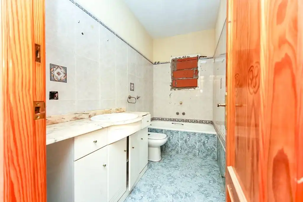 Baño de Casa o chalet en venta en Altafulla con Jardín privado, Terraza y Piscina