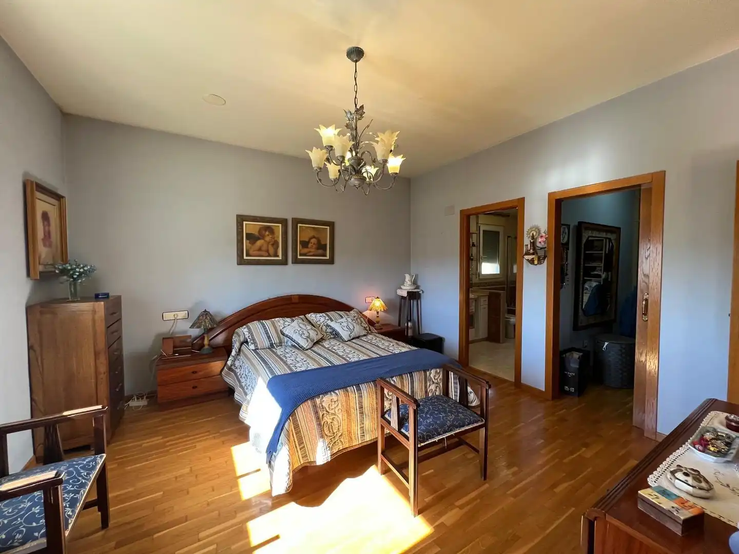 Dormitori de Casa o xalet en venda en Ontinyent amb Calefacció, Parquet i Terrassa