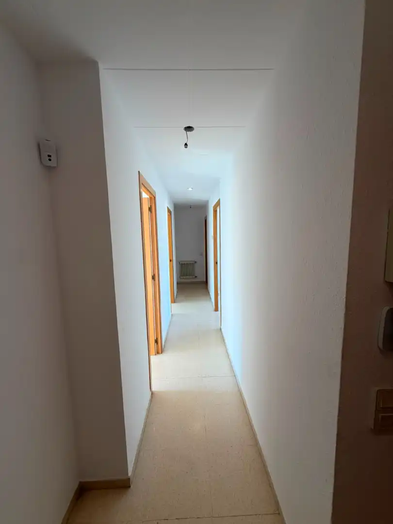 Flat with terrace for sale in Carrer de Maria Escalfet, imagen 6