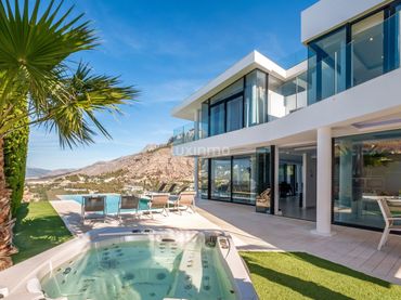 Villa con piscina in vendita a Altea Hills