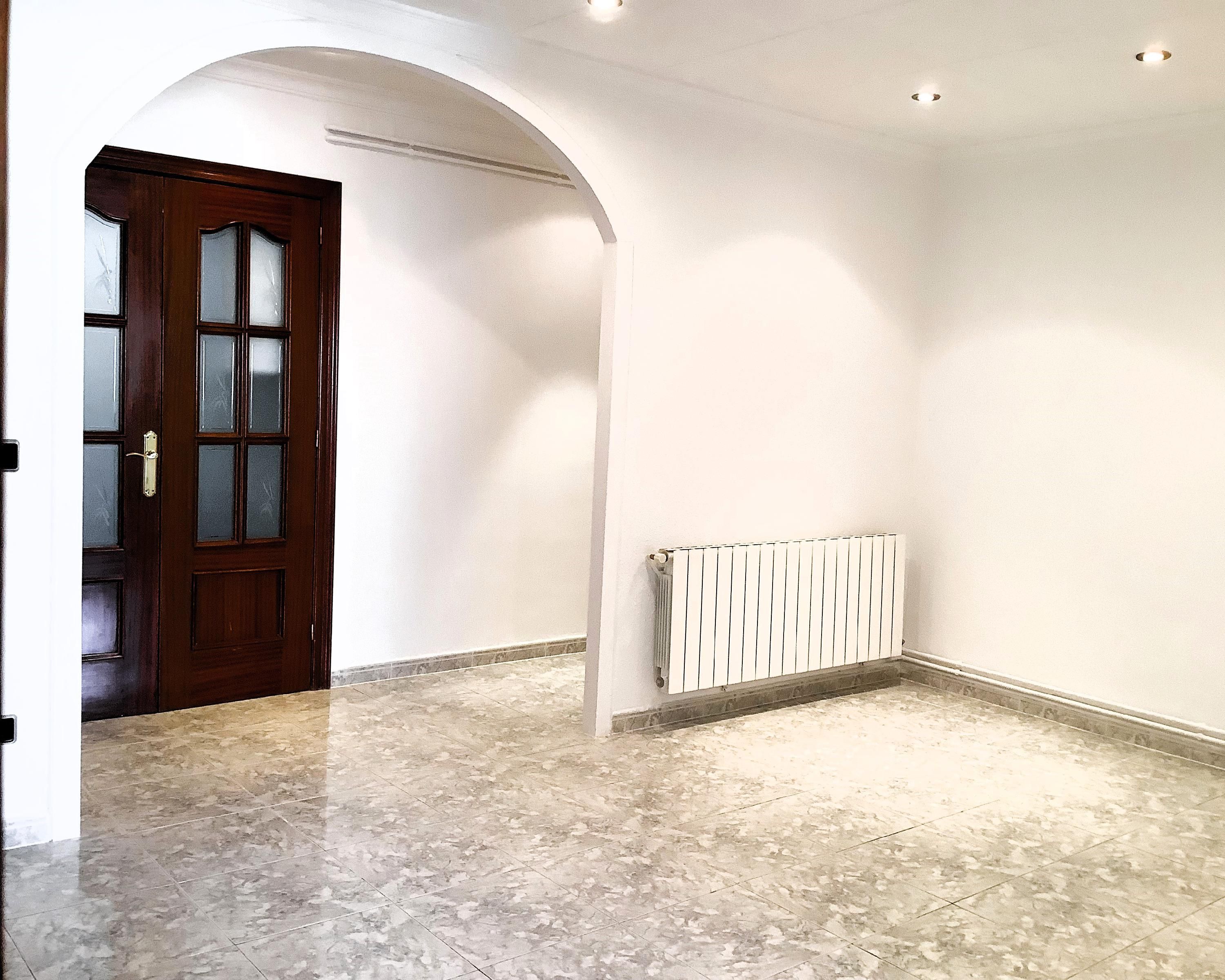 Flat for sale in Mataró  with Air Conditioner and Heating