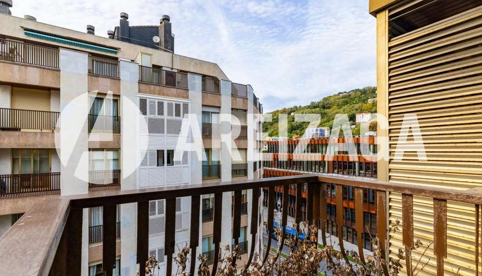 Foto 1 de Pis en venda a Gros, Gipuzkoa