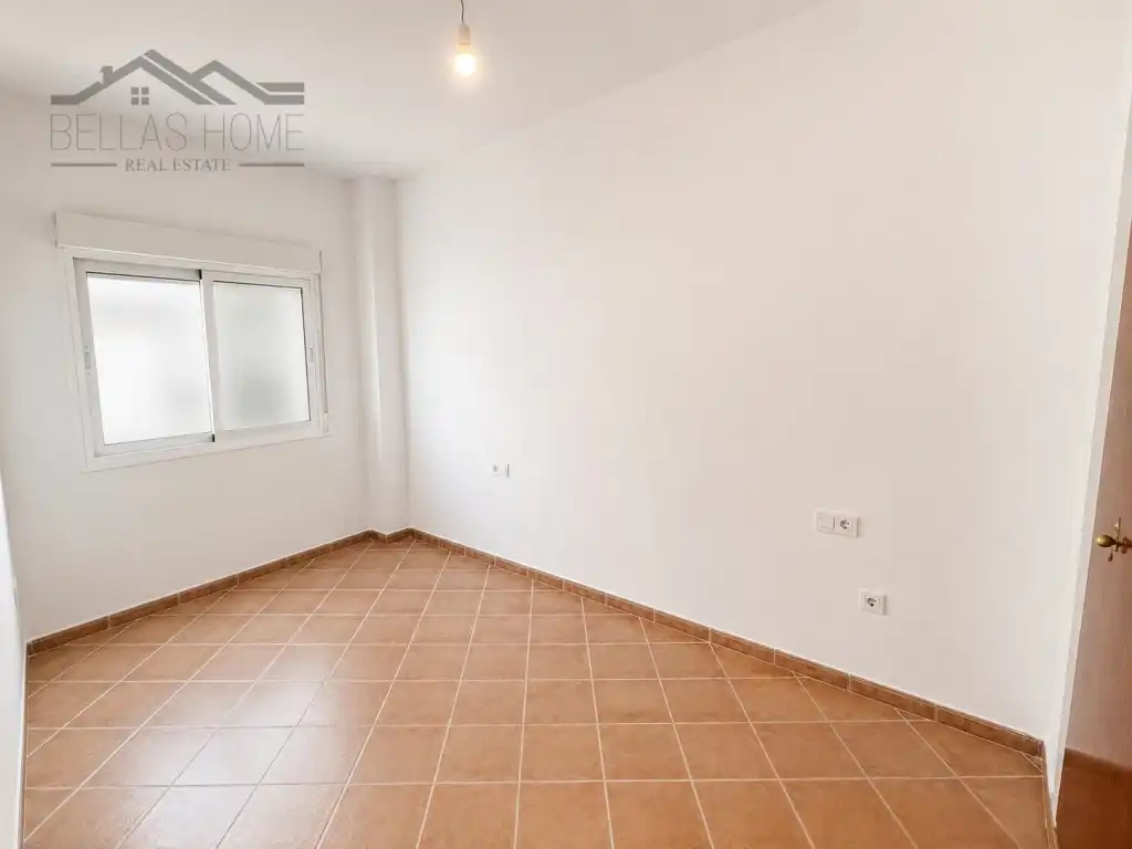 Habitación de Piso en venta en Estepona con Balcón