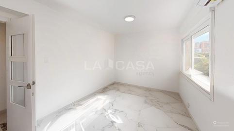 Photo 3 of Flat for sale in Carrer de Sollana, Na Rovella - Hermanos Maristas, Valencia
