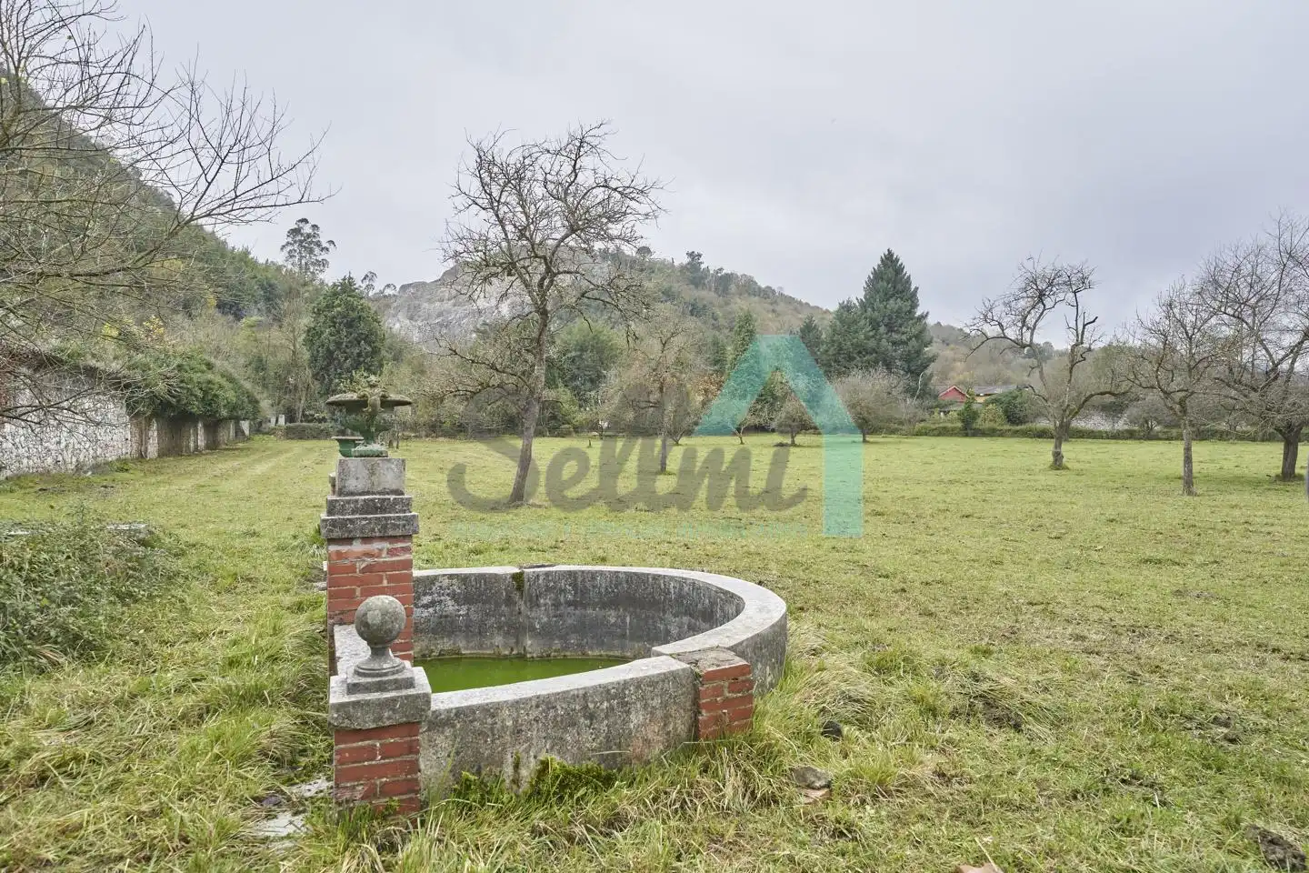 Casa o chalet en venta en Oviedo  con Jardín privado, Parquet y Terraza