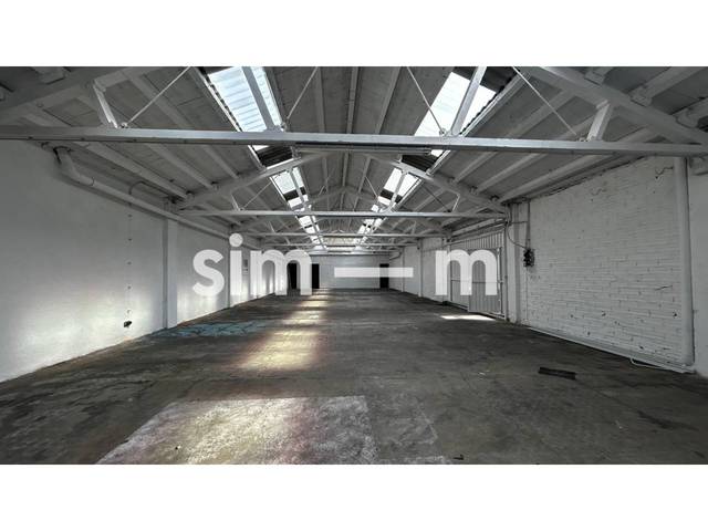 Local comercial en Alquiler en Estadi - Santa Anna