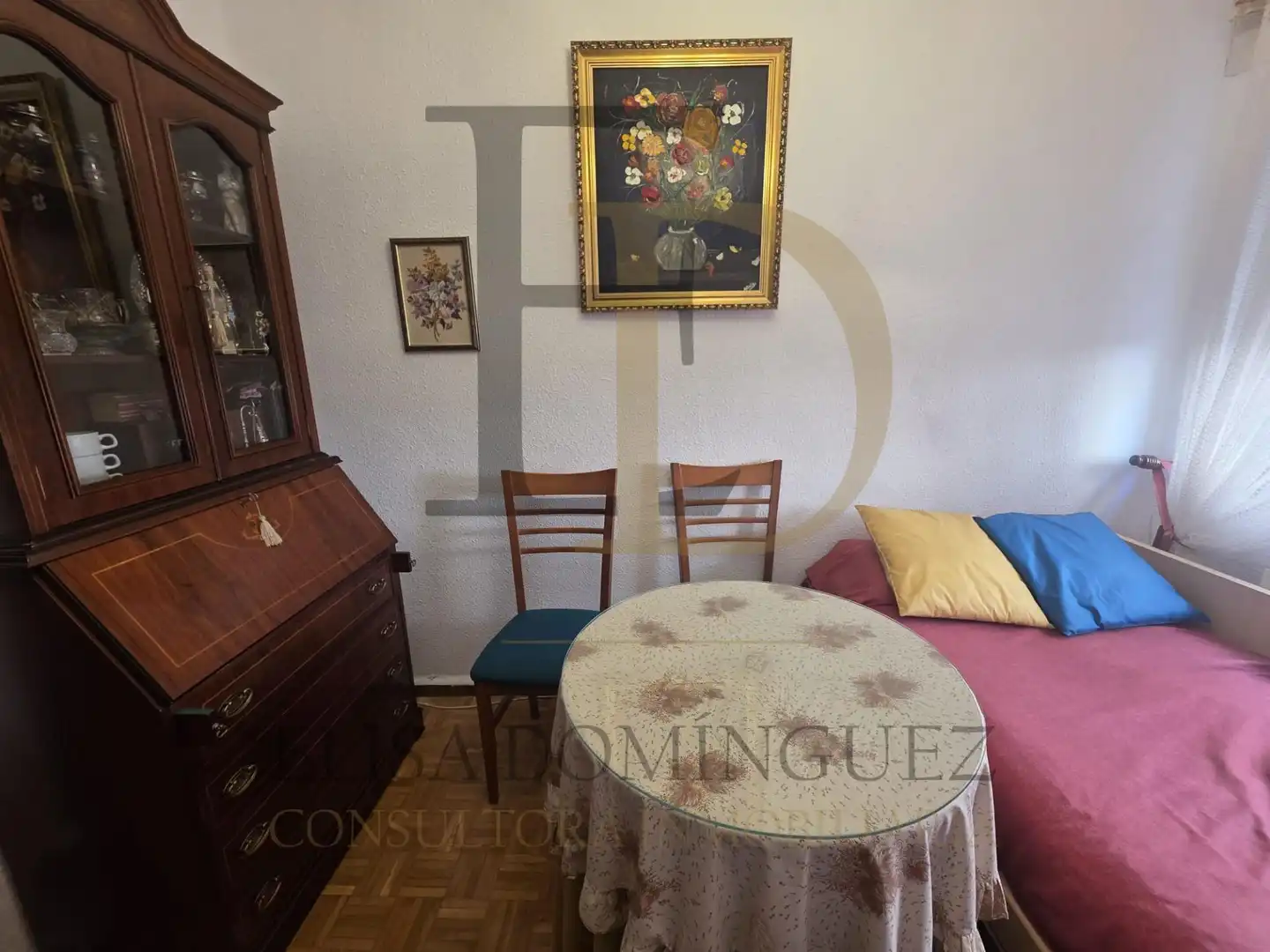 Sala de estar de Piso en venta en Salamanca con Calefacción, Parquet y Amueblado
