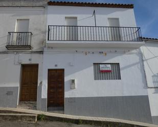 Vista exterior de Casa o xalet en venda en Valverde de Llerena amb Terrassa, Moblat i Balcó