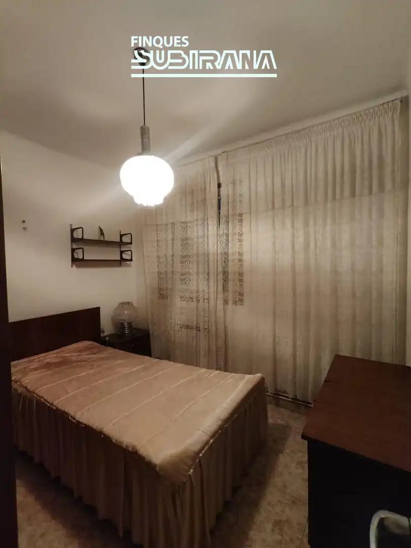 Habitación de Piso en venta en Igualada con Calefacción y Balcón