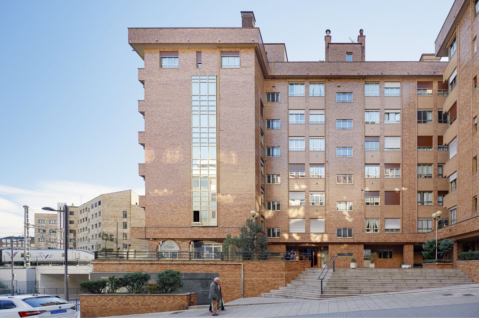 Exterior view of Flat for sale in Oviedo   with Parquet flooring and Storage room