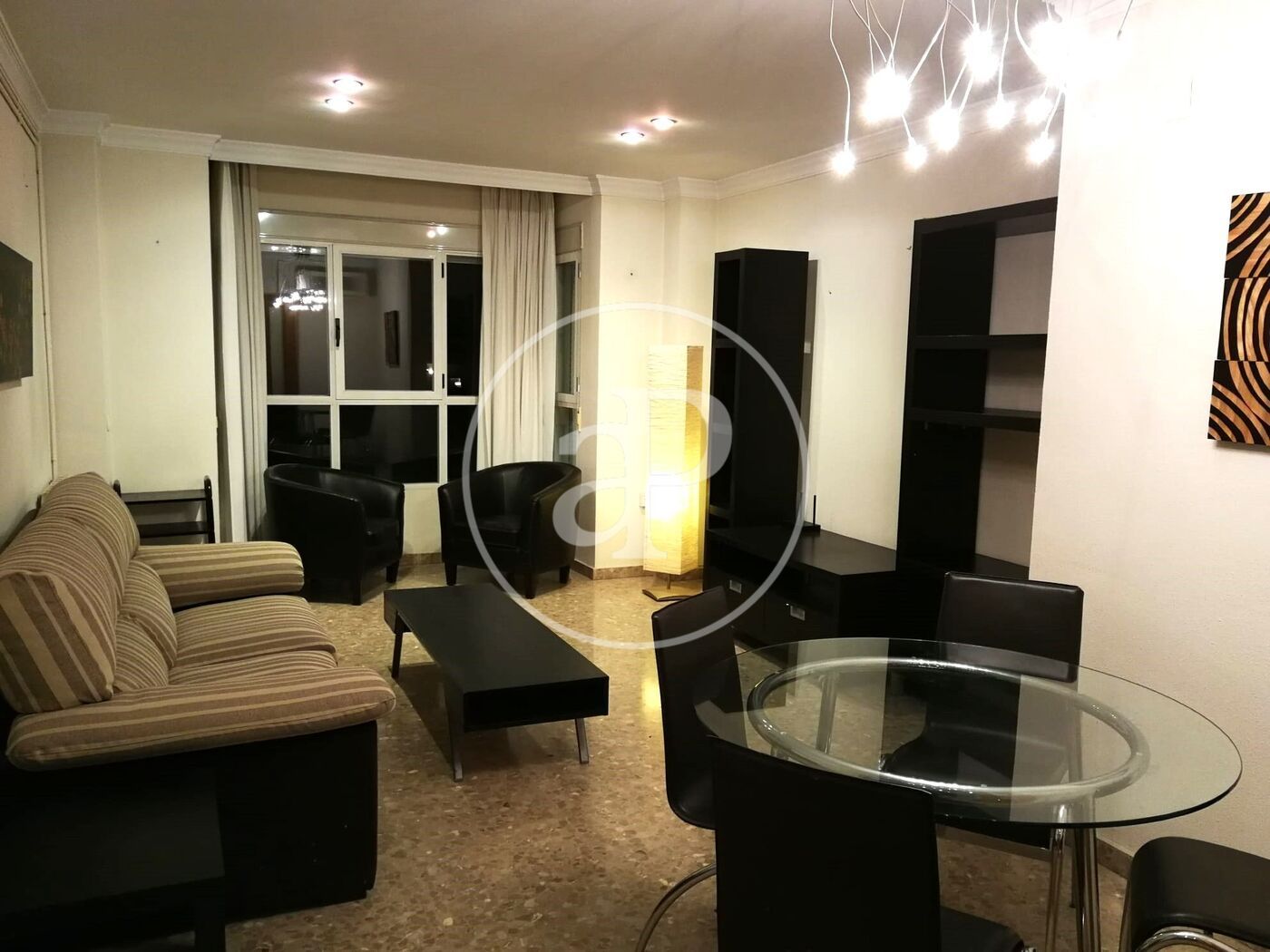 Sala d'estar de Pis de lloguer en  Valencia Capital amb Aire condicionat, Calefacció i Moblat