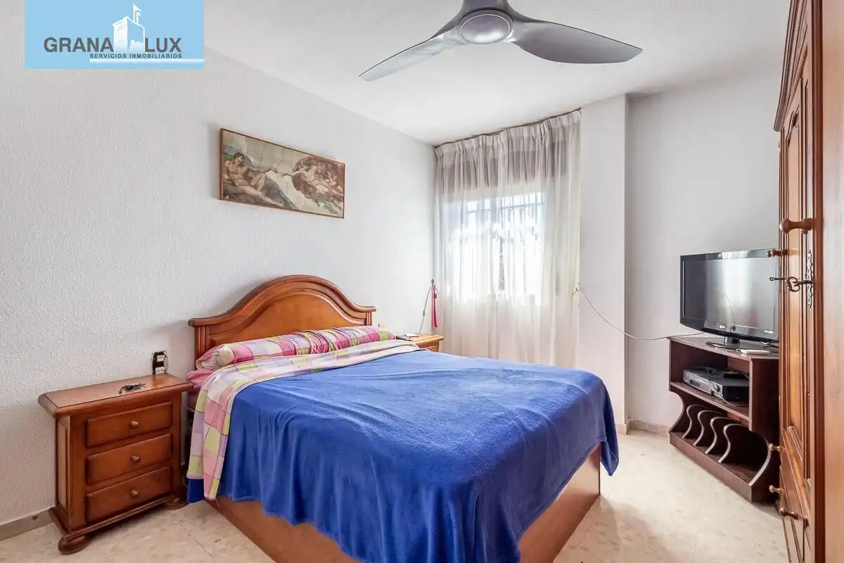 Flat with terrace for sale in Avenida de Juan Pablo II, imagen 8