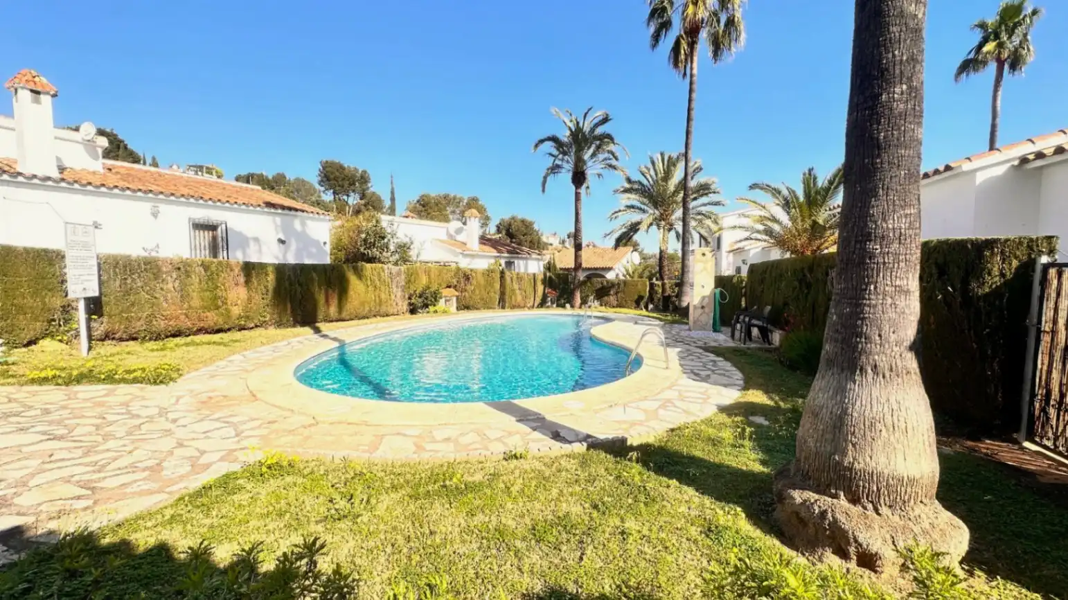Detached homes for sale in El Montgó