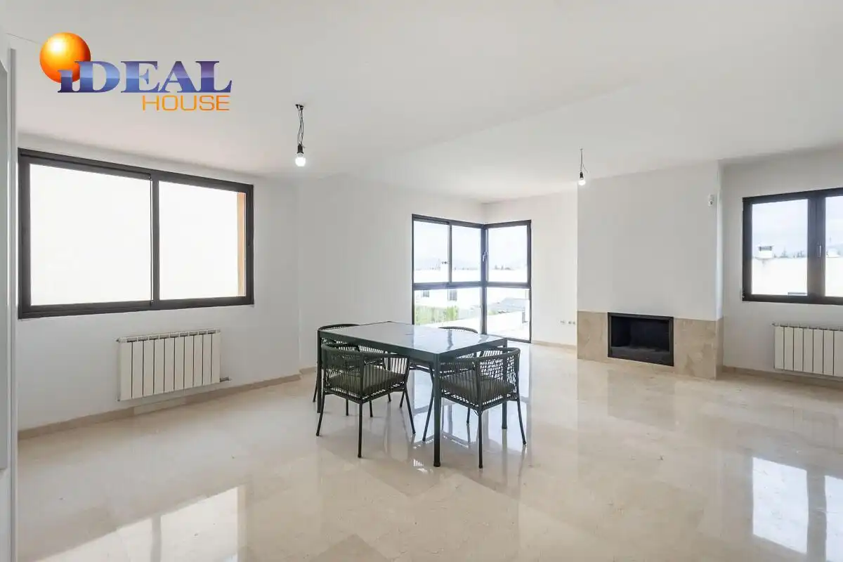 Reihenhaus mit Terrasse zum Verkauf in Calle Calle Majuelo, imagen 8