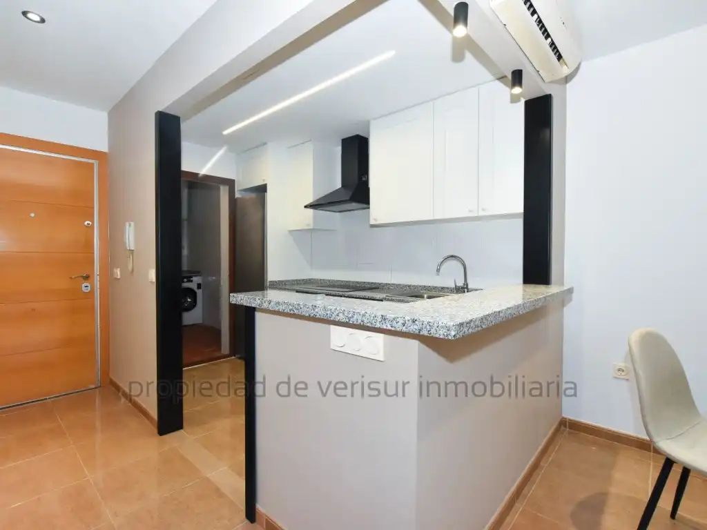 Apartament amb piscina de lloguer a Avenida Alcazaba 115, imagen 5