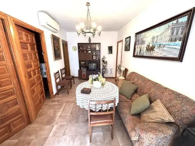 Sala de estar de Casa o chalet en venta en Villamanrique con Terraza, Trastero y Amueblado
