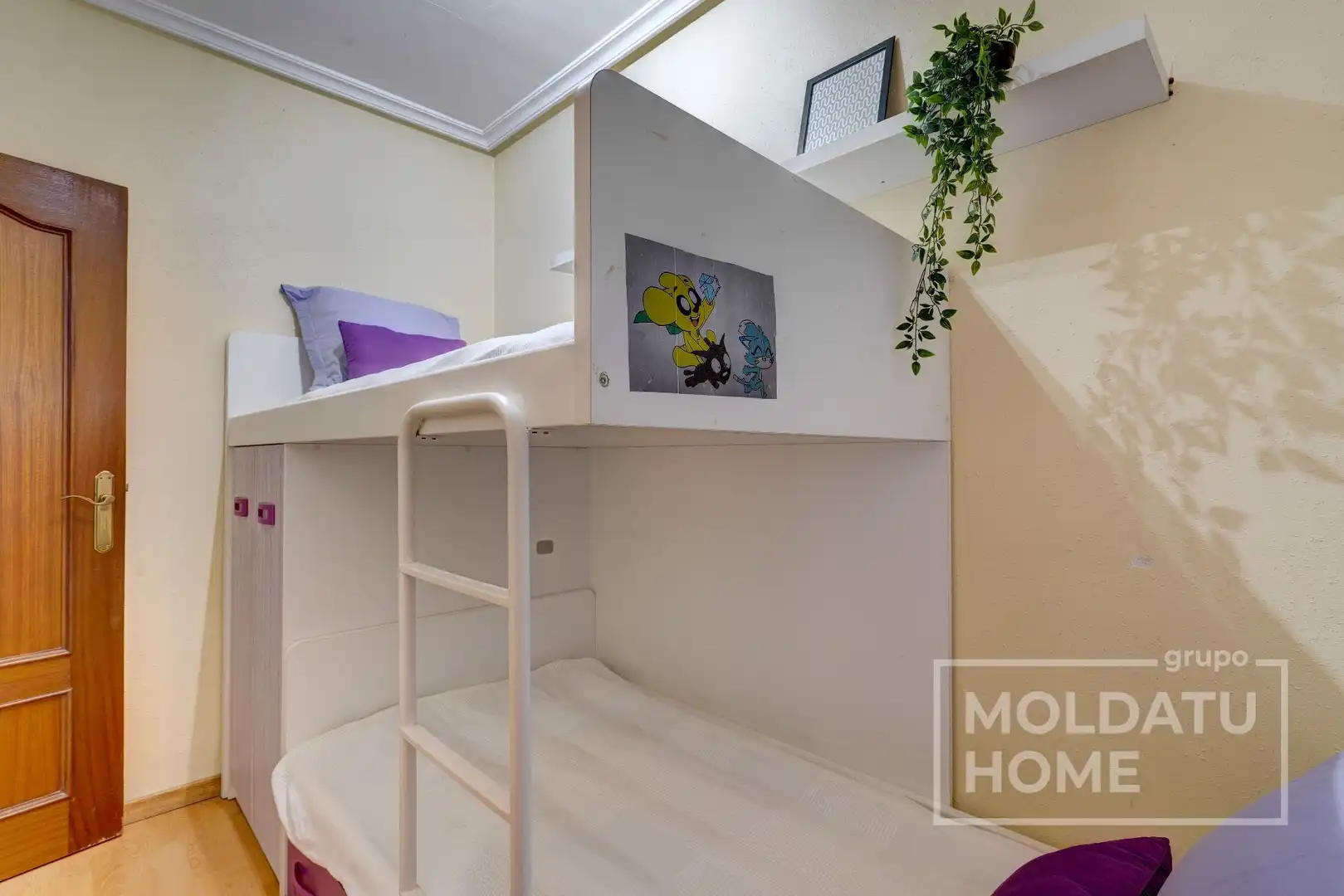 Bedroom of Flat for sale in Andoain  with Heating, Terrace and Furnished