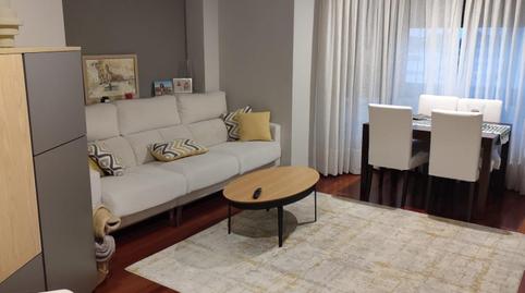 Foto 2 de Piso de alquiler en Calle Calle Teixugueiras, Navia, Vigo