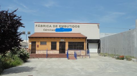 Foto 2 von Fabrikhallen zum Verkauf in Medina de Rioseco, Valladolid