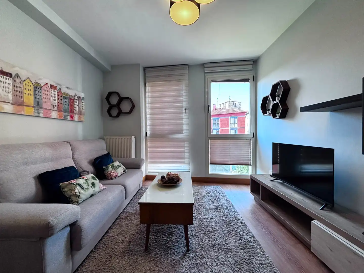 Sala d'estar de Apartament de lloguer en Burgos amb Calefacció i Moblat