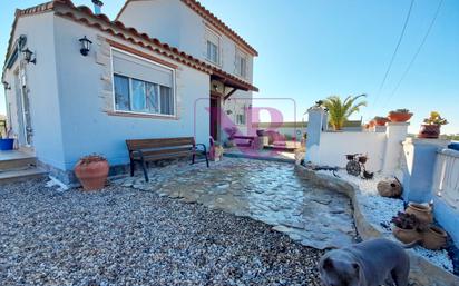 Vista exterior de Casa o xalet en venda en La Secuita amb Aire condicionat, Terrassa i Piscina