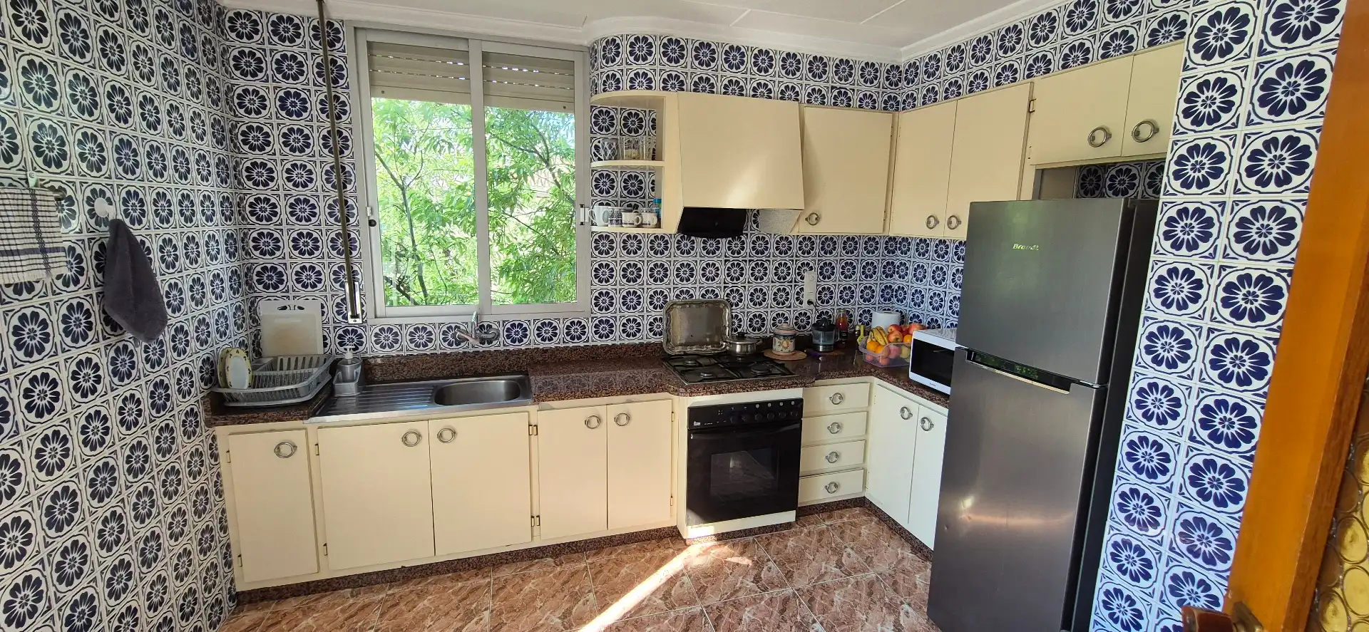 Cuina de Casa o xalet en venda en Bellreguard amb Aire condicionat, Calefacció i Jardí privat