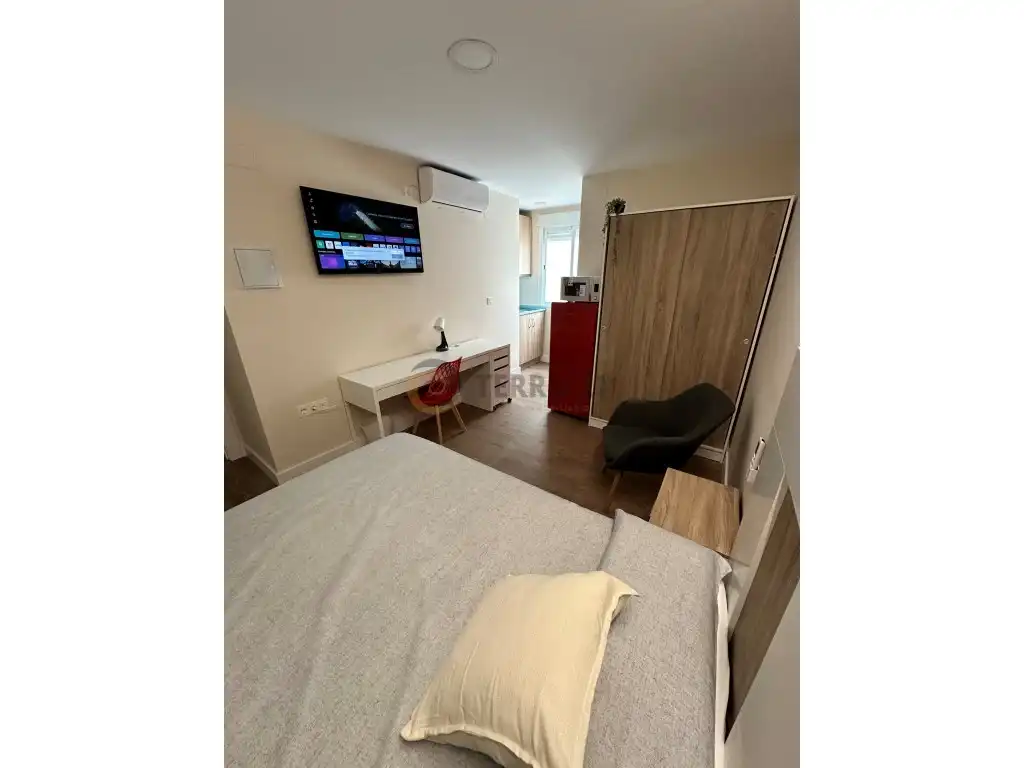 Bedroom of Flat for rent in Jaén