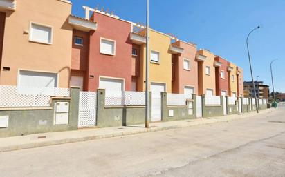 Vista exterior de Casa o xalet en venda en Orihuela amb Terrassa