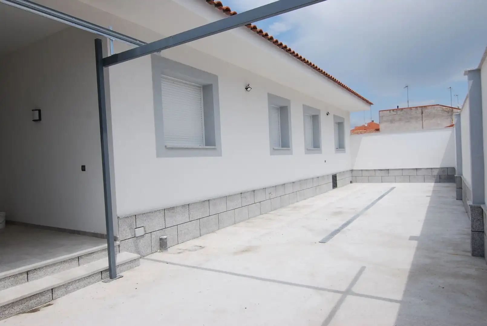 Exterior view of Houses for sale in San Martín de la Vega  with Heating